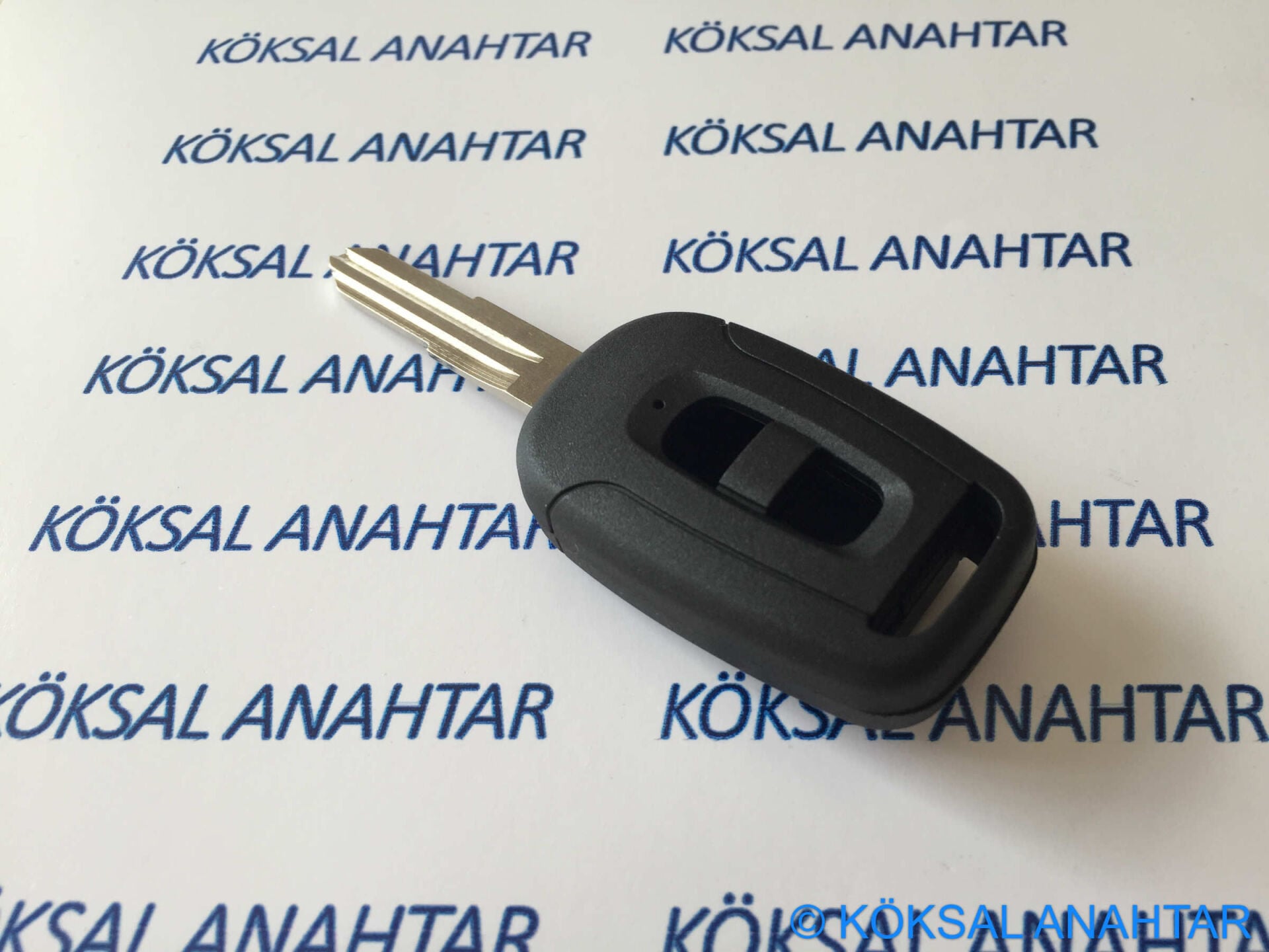 Chevrolet Captiva 2 Tuşlu Düz Kumanda Kabı