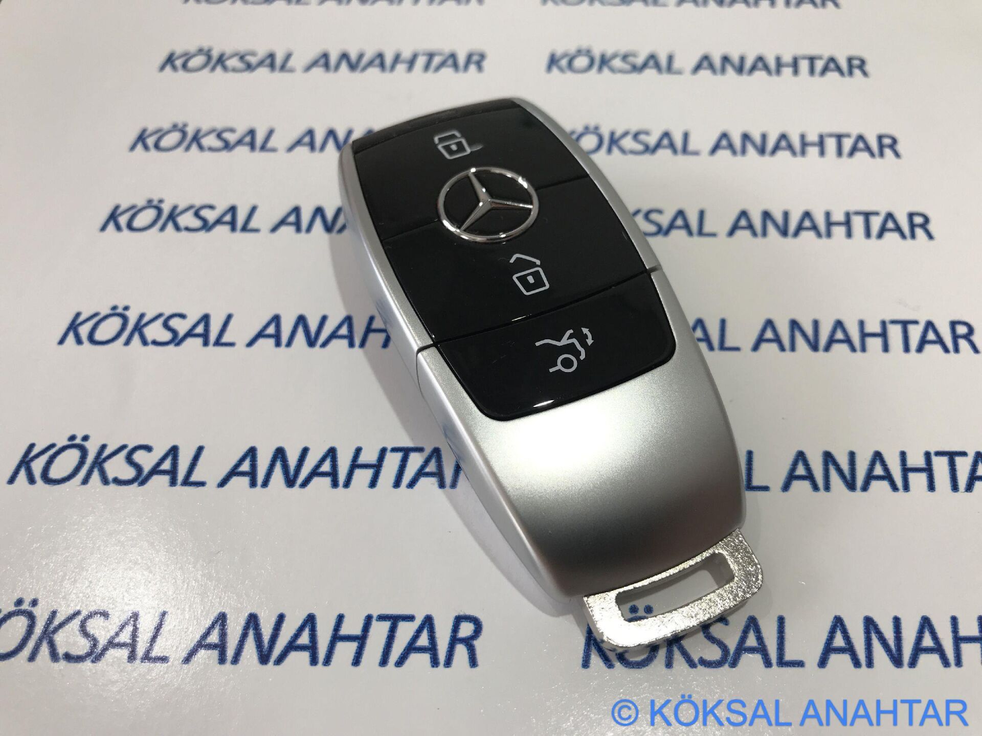 Mercedes-Benz A, B, C, Cla, Gla, Cls, E Serisi Yeni Nesil 3 Tuşlu Smart Kumanda Kabı