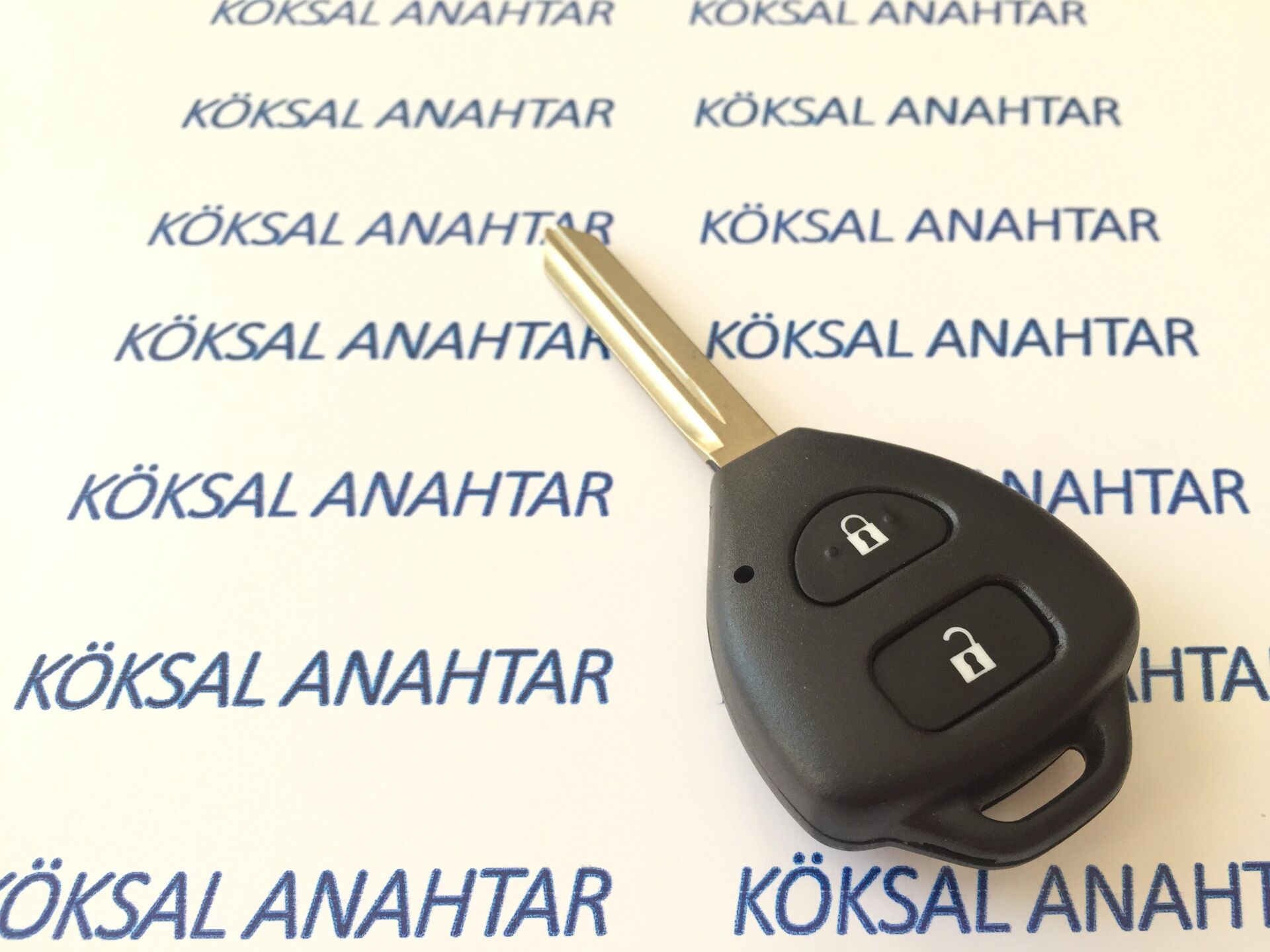 Toyota Corolla Auris 2 Tuşlu Kumanda Kabı (Tek Kanallı)