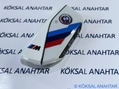 BMW Yeni Nesil M Performance White Smart Anahtar Kabı - 1, 3, 4, 5, 7 Serisi, X, iX ve i Serileri (2021-2025)